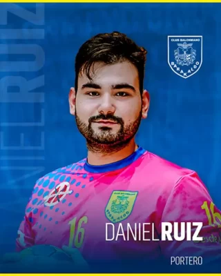 Daniel Ruiz - Jugador del Club Balonmano Barakaldo. Portero